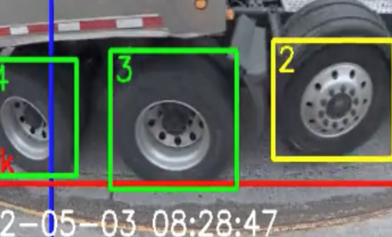 Truck axels identified by ai frame highlights